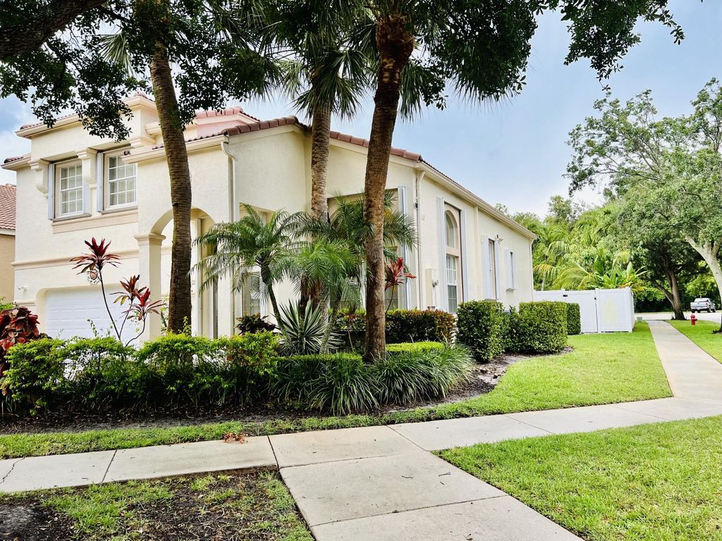 Photo of 7687 Great Oak Drive, Lake Worth, FL 33467 (MLS # R10993960)
