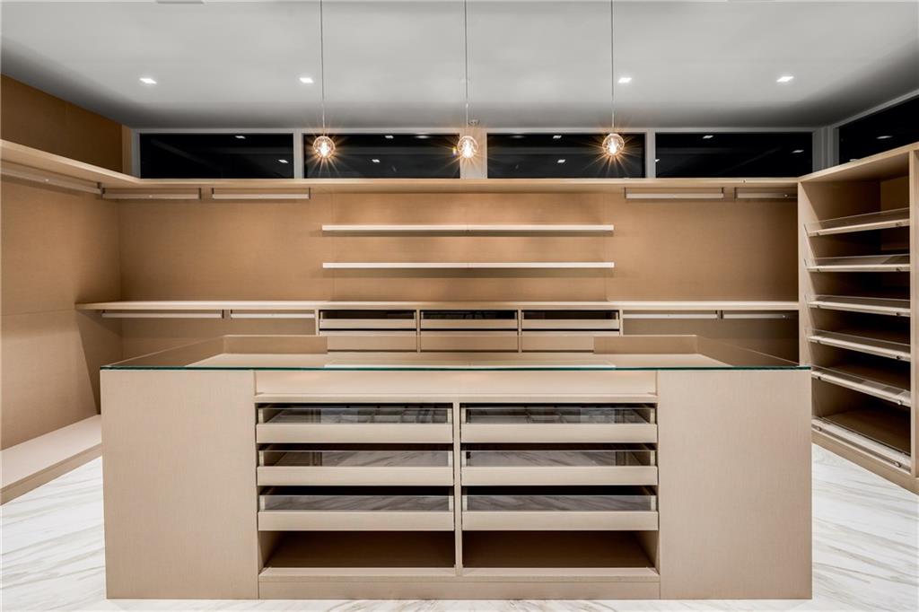 STILWELL ISLES - Residential