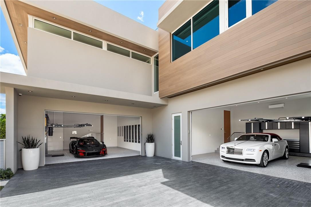 STILWELL ISLES - Residential