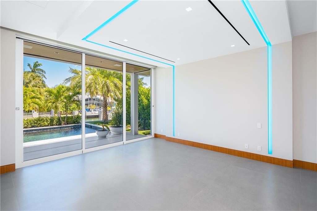 STILWELL ISLES - Residential