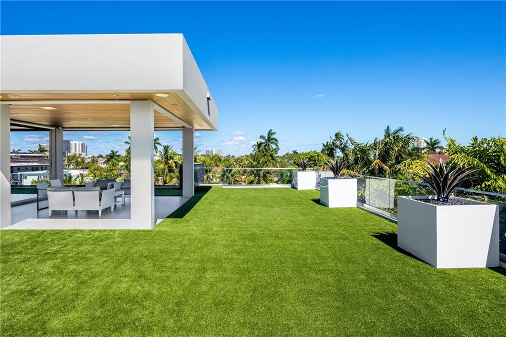 STILWELL ISLES - Residential