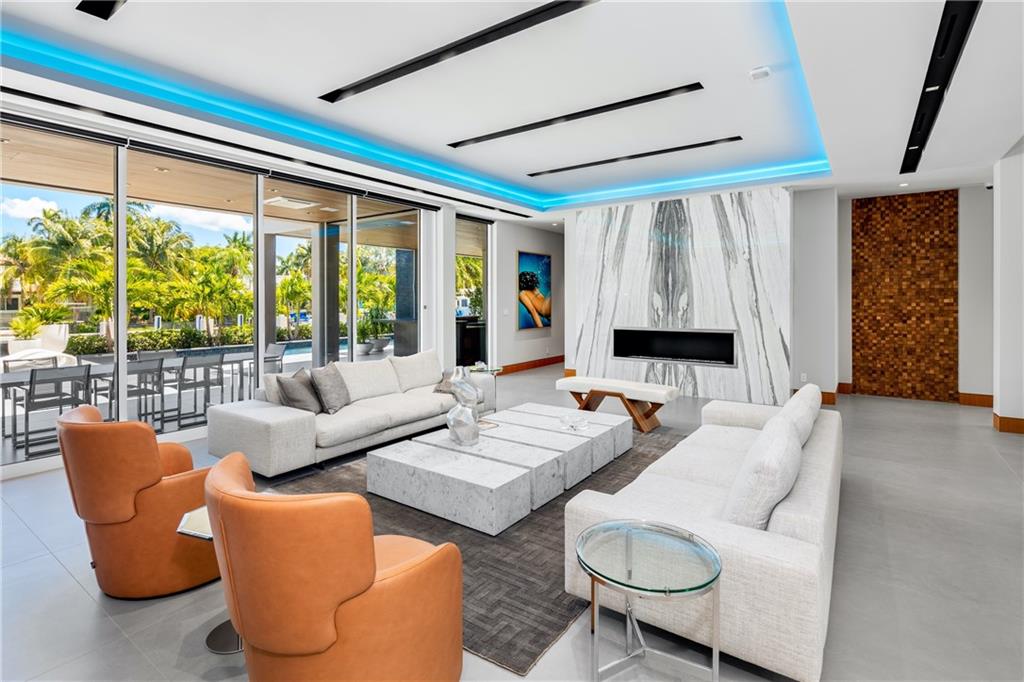 STILWELL ISLES - Residential