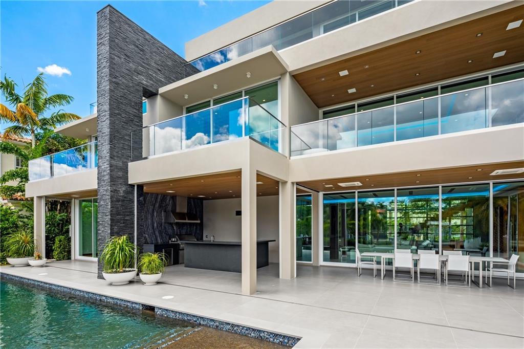 STILWELL ISLES - Residential