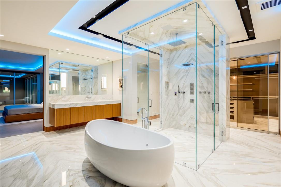 STILWELL ISLES - Residential