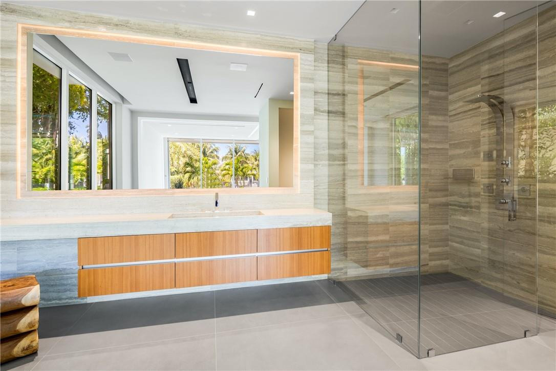 STILWELL ISLES - Residential