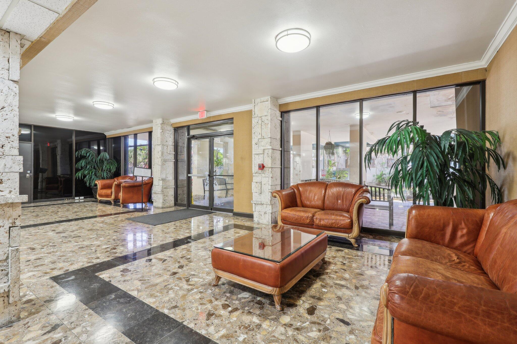 GREENWICH PH I CONDO - Residential