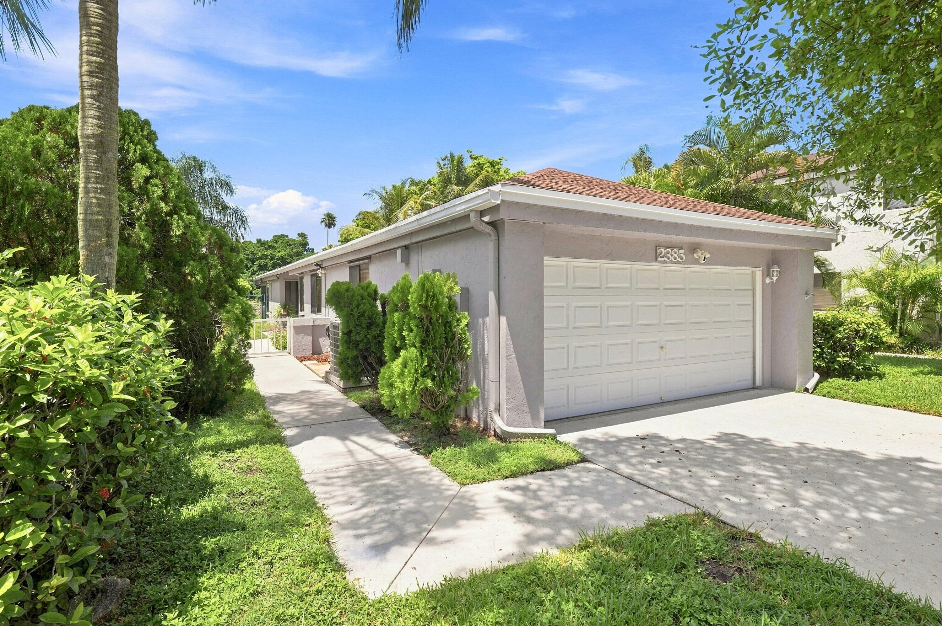 2385 NW 34TH Terrace, Coconut Creek, FL, 33066/$549,000 3 2385 NW 34TH Terrace