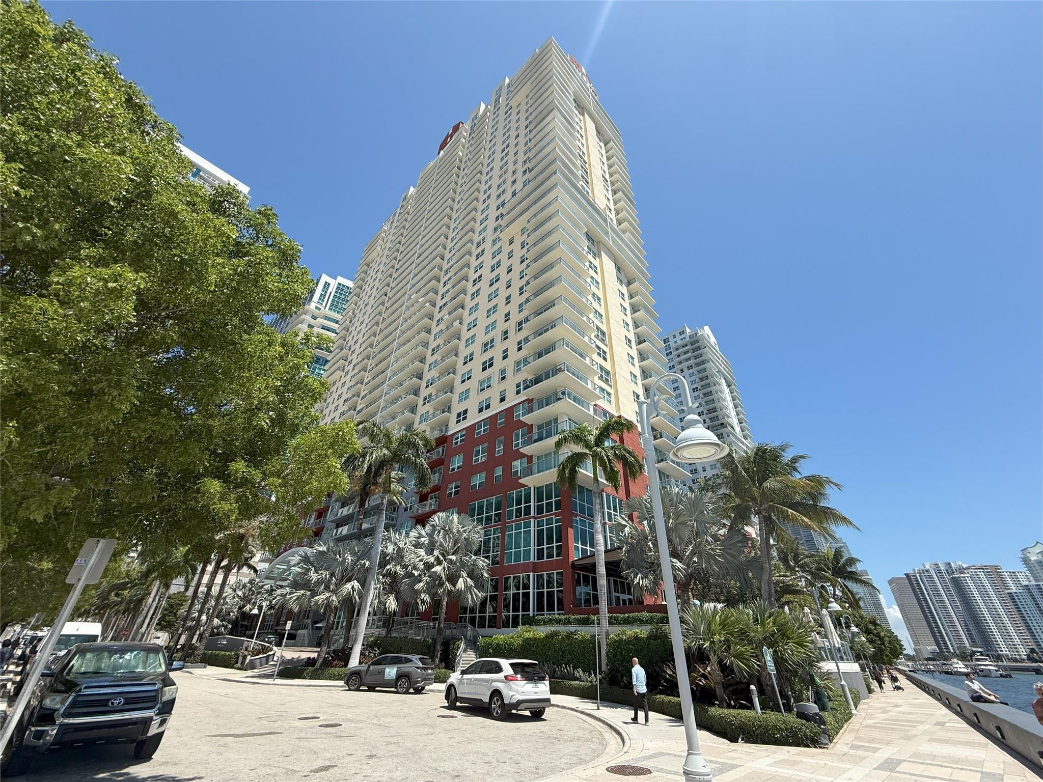 1155 BRICKELL BAY DR 2108