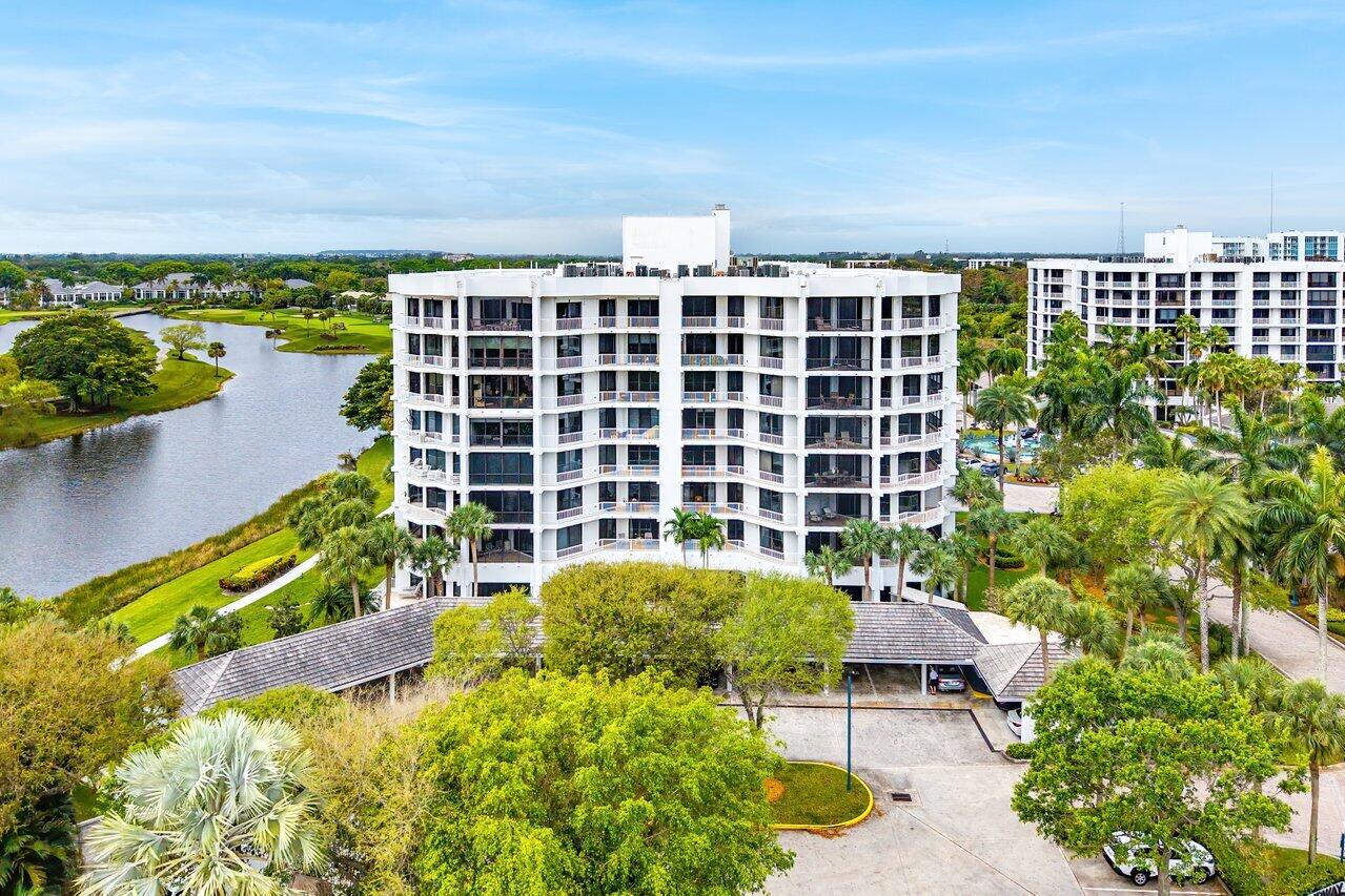 FAIRWAY POINT CONDO - Residential