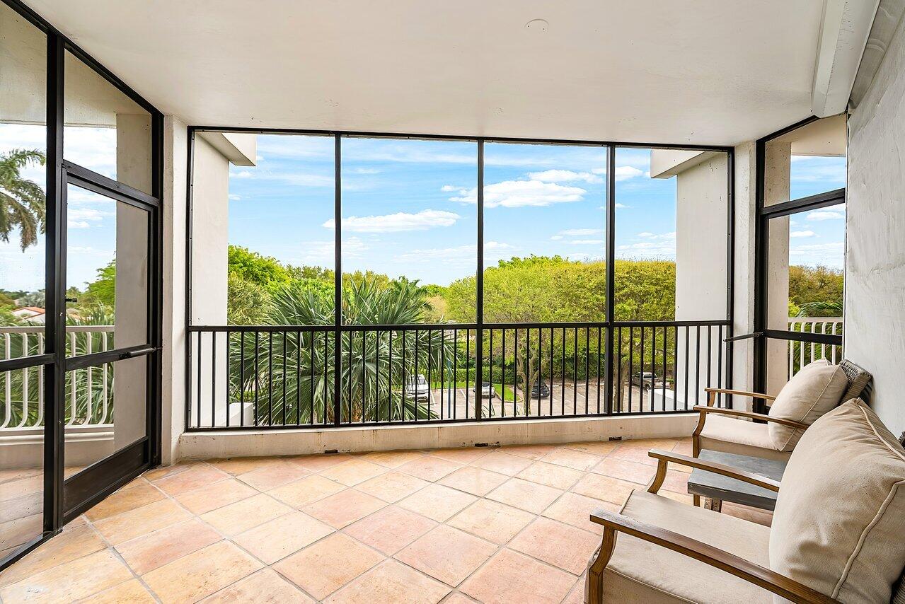 FAIRWAY POINT CONDO - Residential