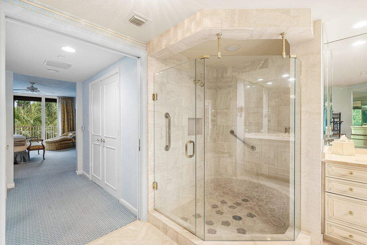 FAIRWAY POINT CONDO - Residential