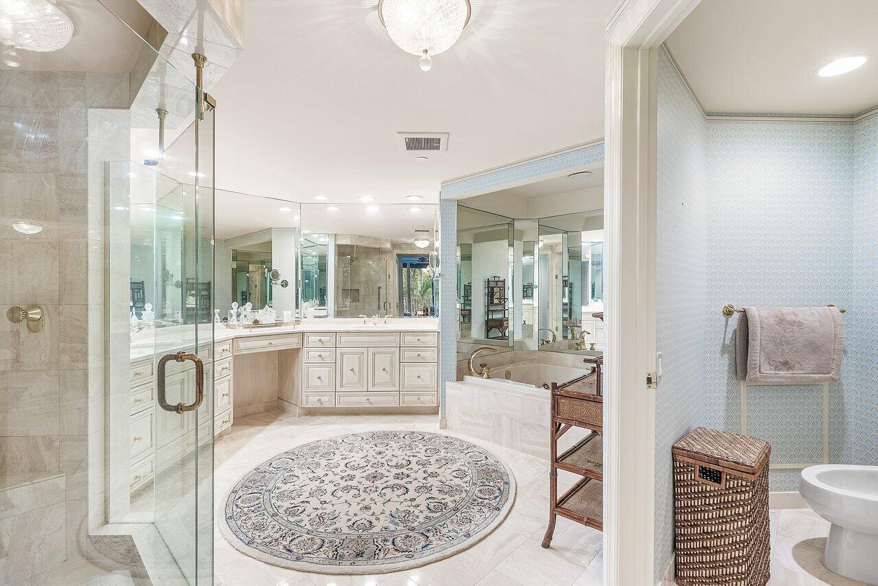 FAIRWAY POINT CONDO - Residential