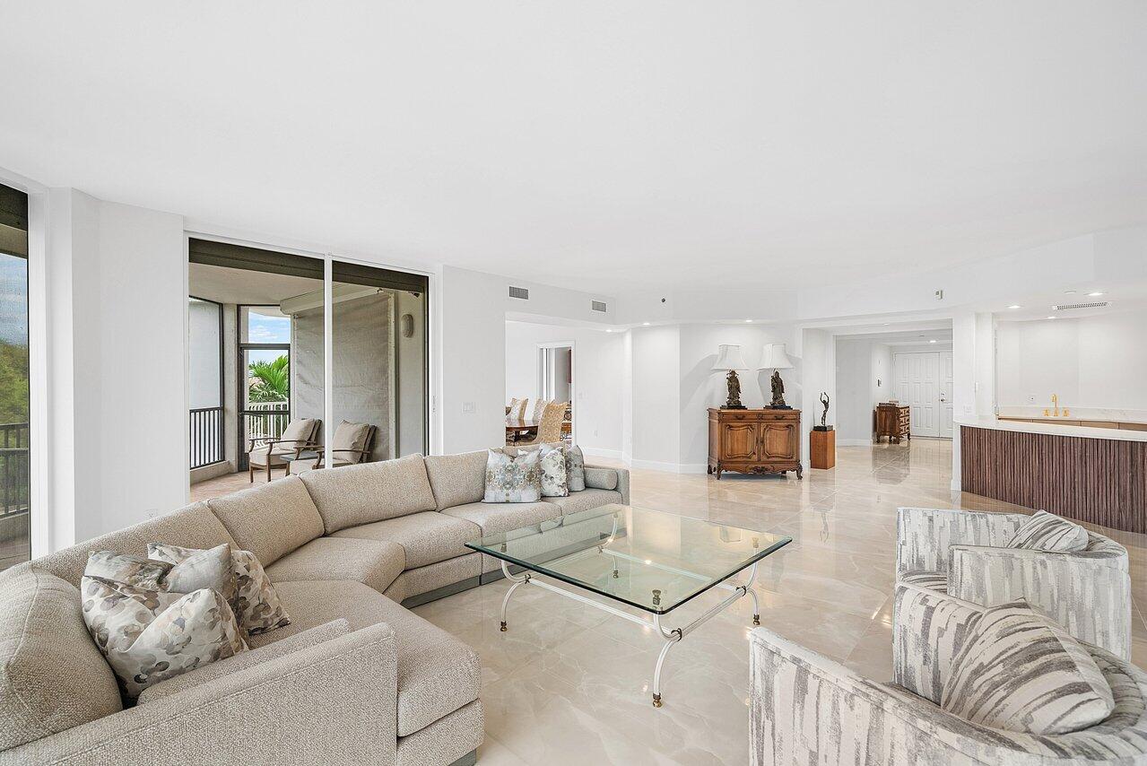 FAIRWAY POINT CONDO - Residential