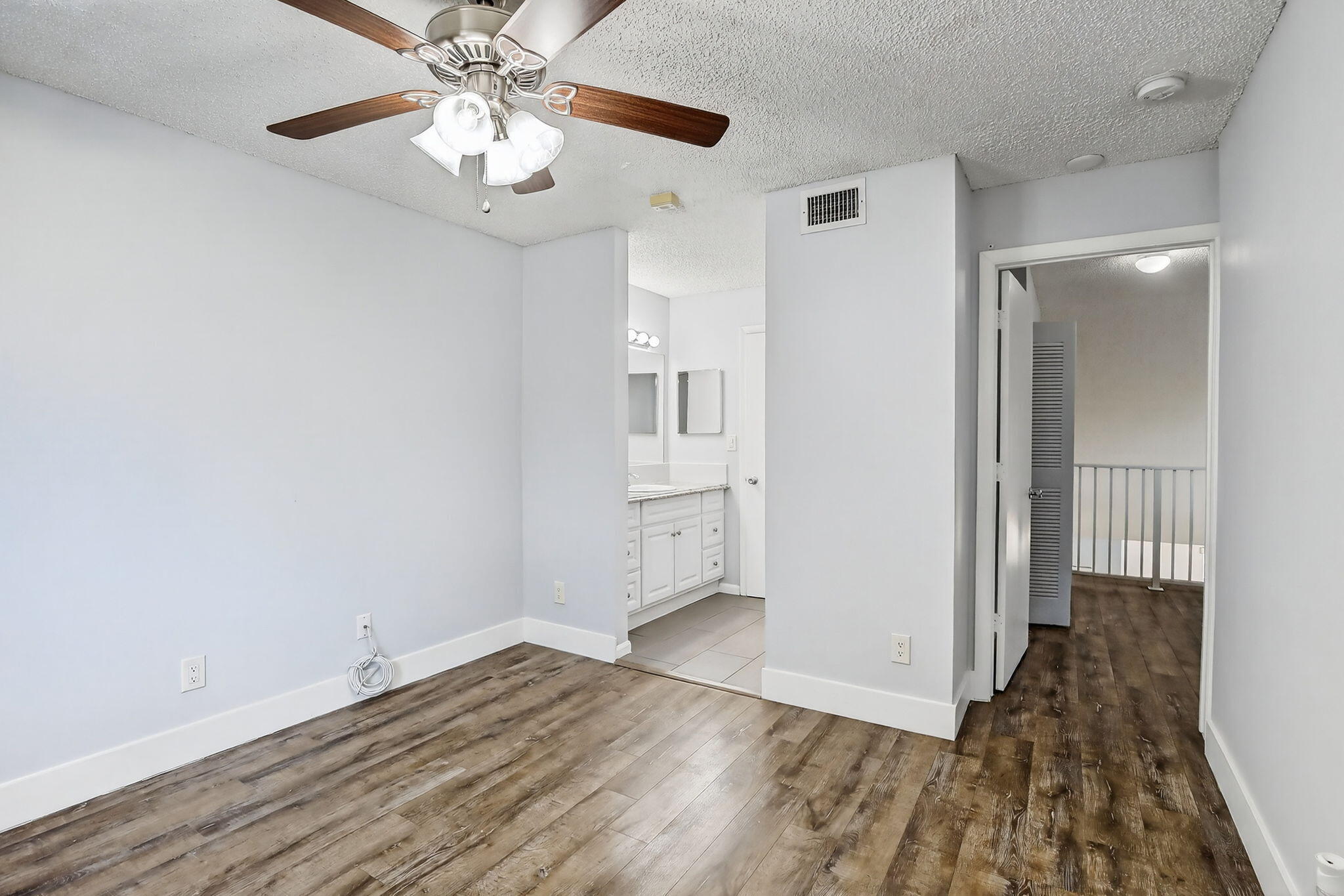 THE COLONNADES CONDO - Residential