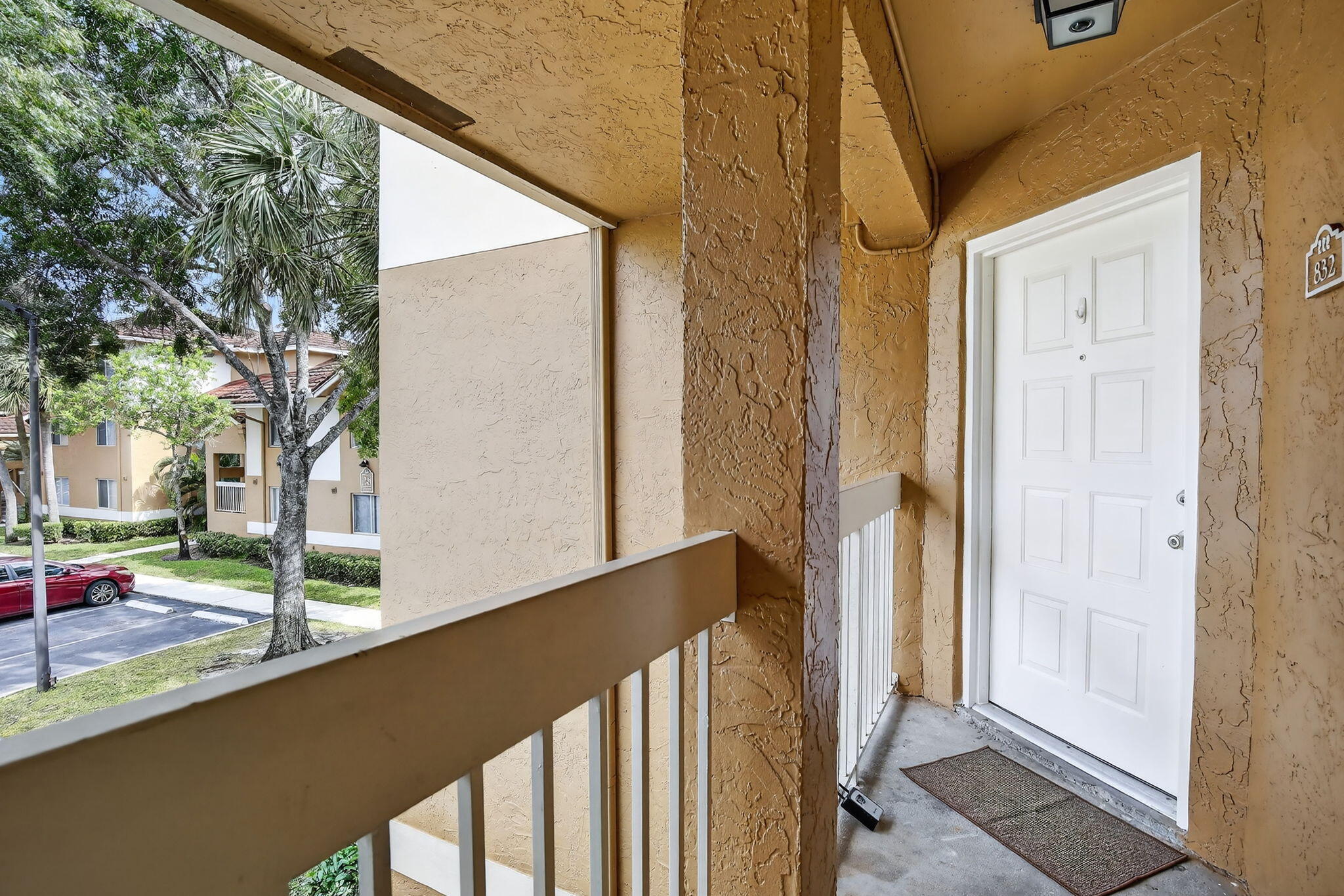 THE COLONNADES CONDO - Residential