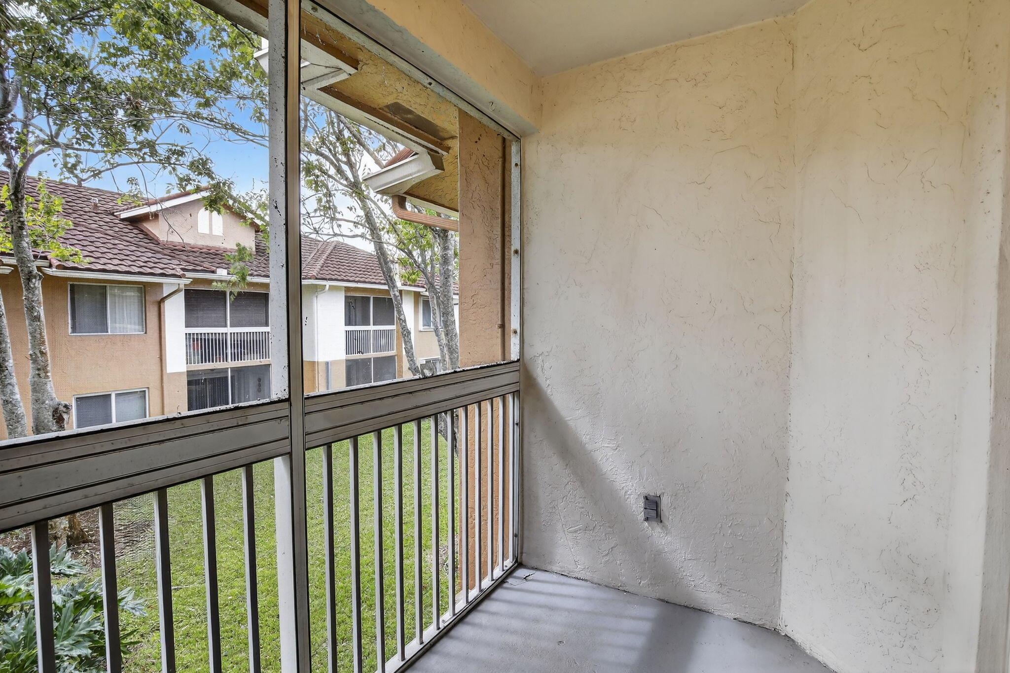 THE COLONNADES CONDO - Residential