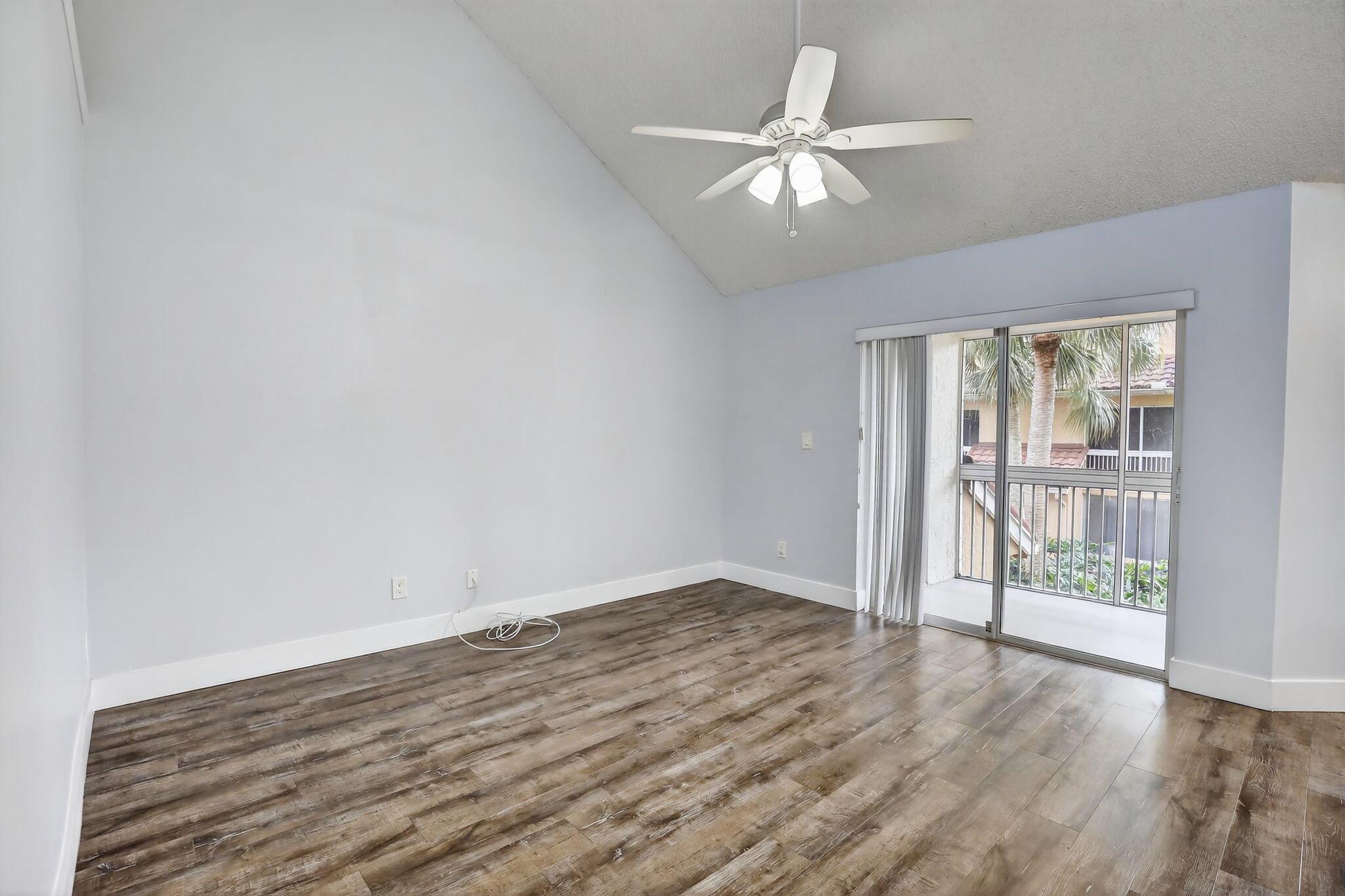 THE COLONNADES CONDO - Residential