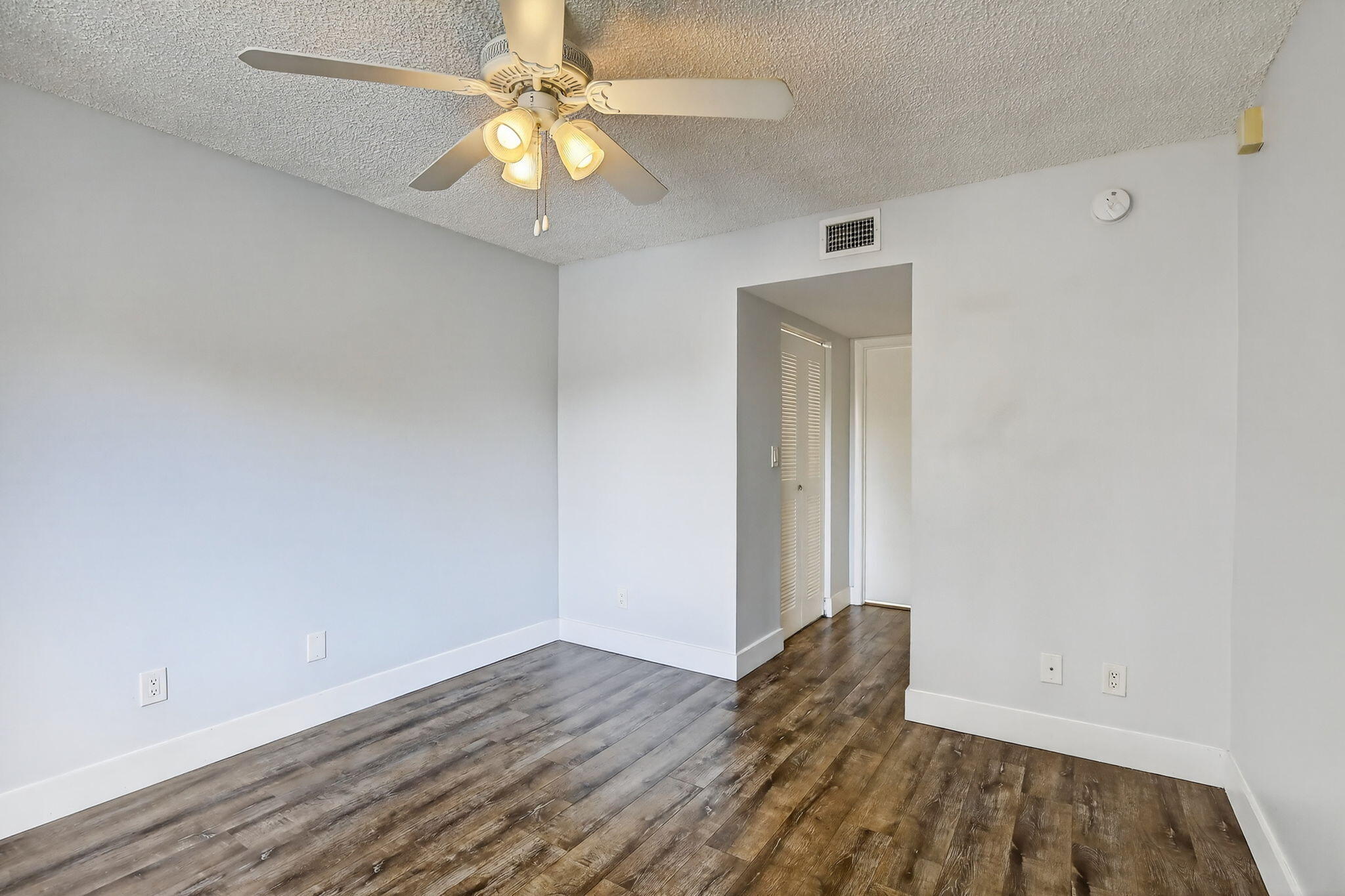 THE COLONNADES CONDO - Residential