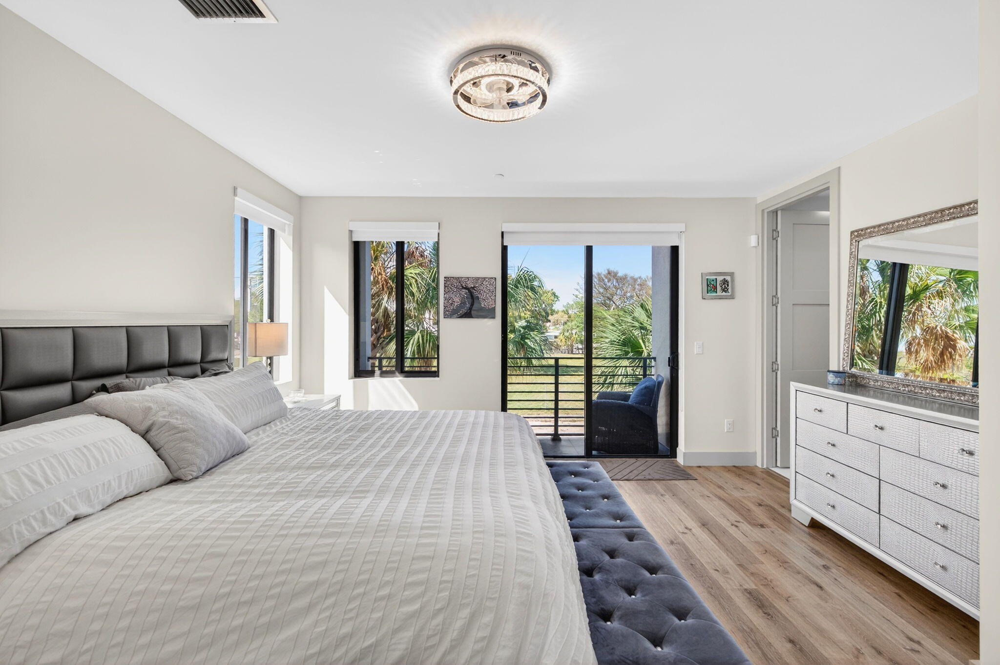 CROISSANT PARK - Residential