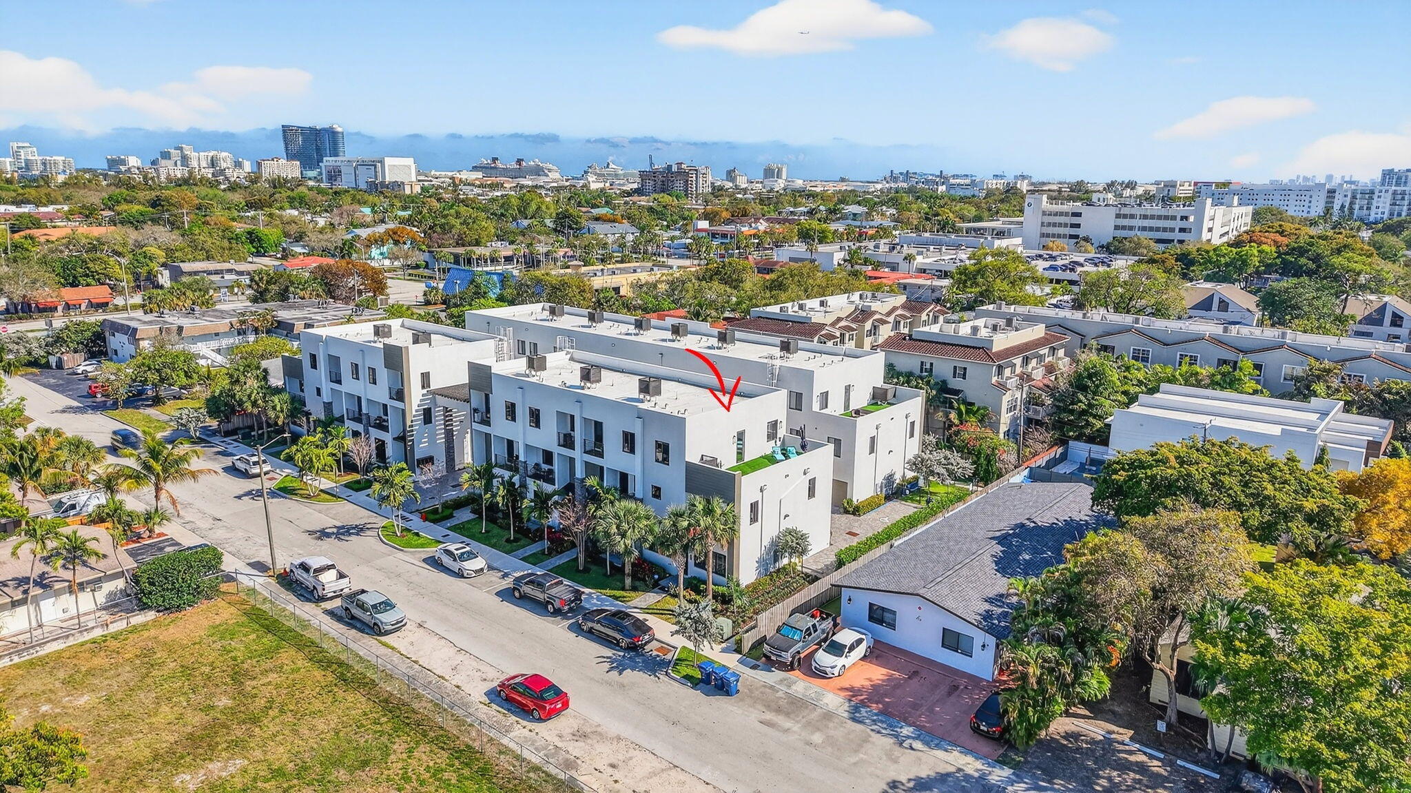 CROISSANT PARK - Residential