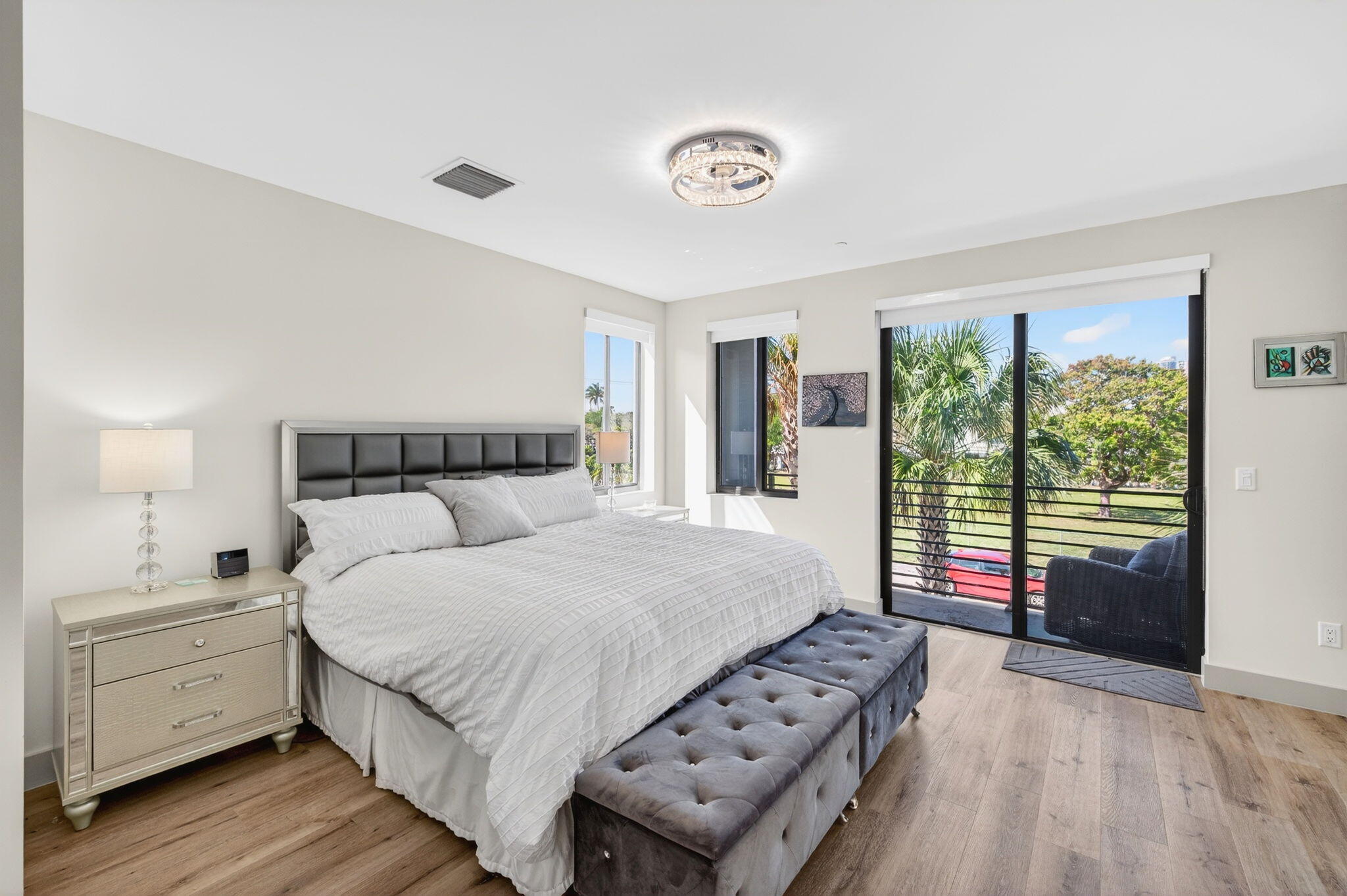 CROISSANT PARK - Residential