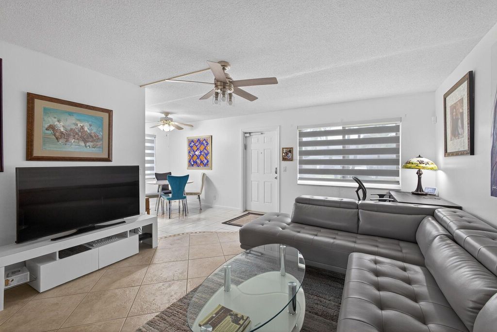 Photo of 144 Dorchester G, West Palm Beach, FL 33417 (MLS # R11148288)