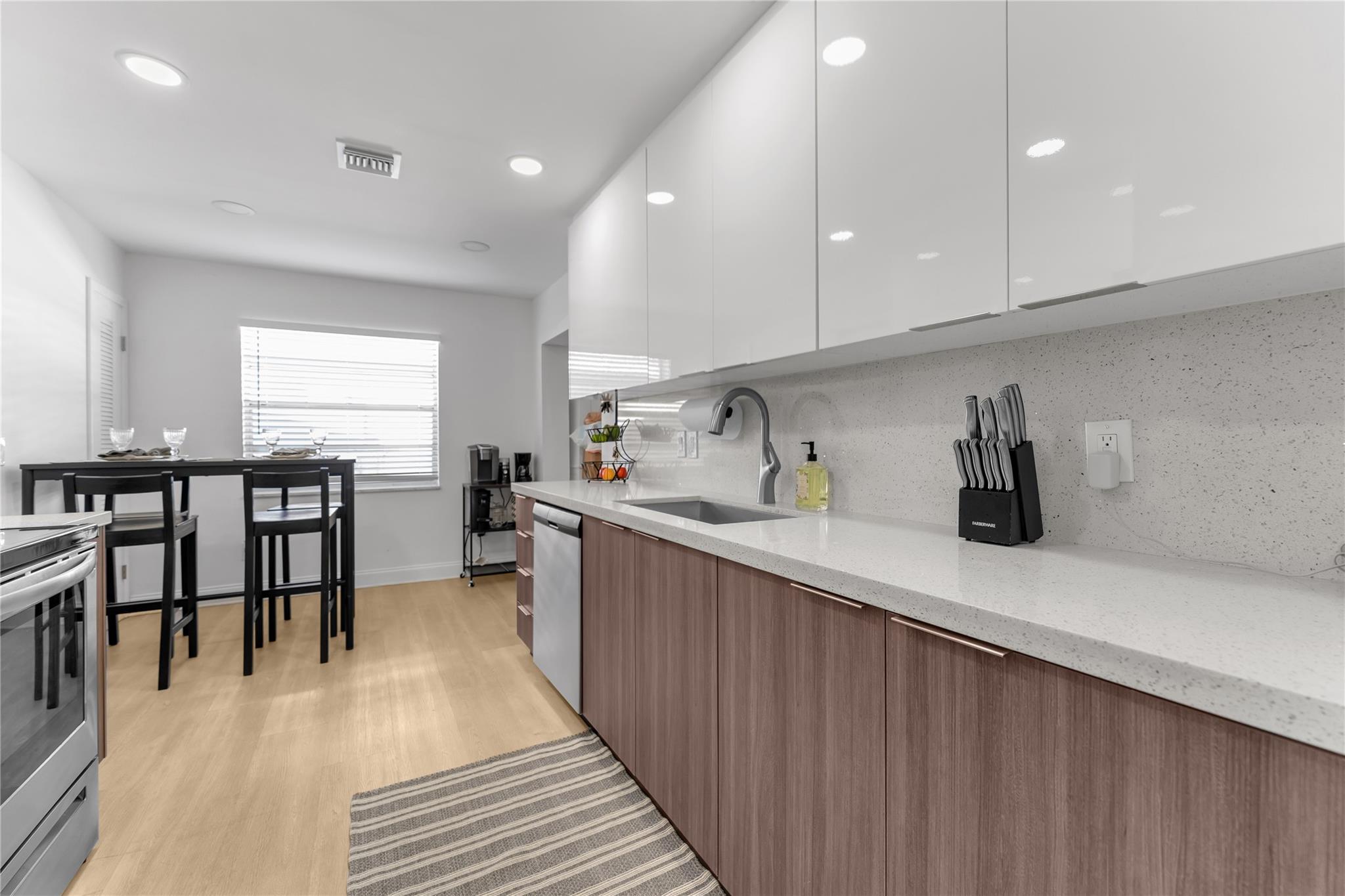 SANDALFOOT COVE SECTION 2 - Residential