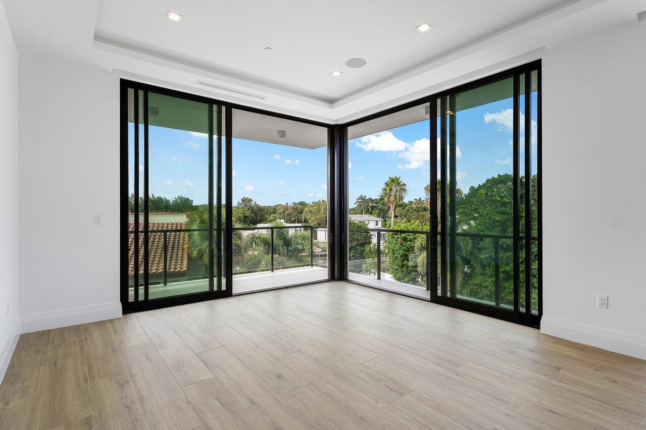 1177 MODERNE - Residential