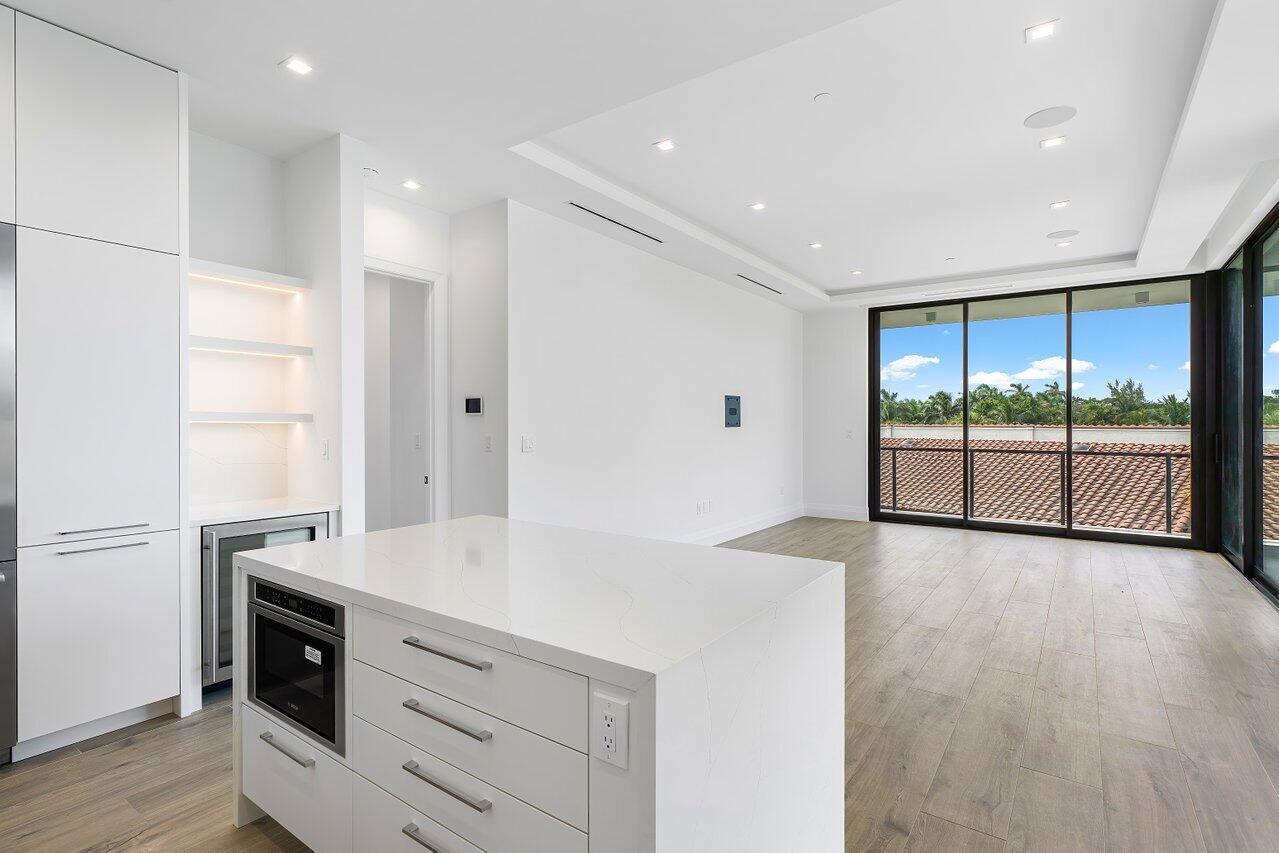 1177 MODERNE - Residential