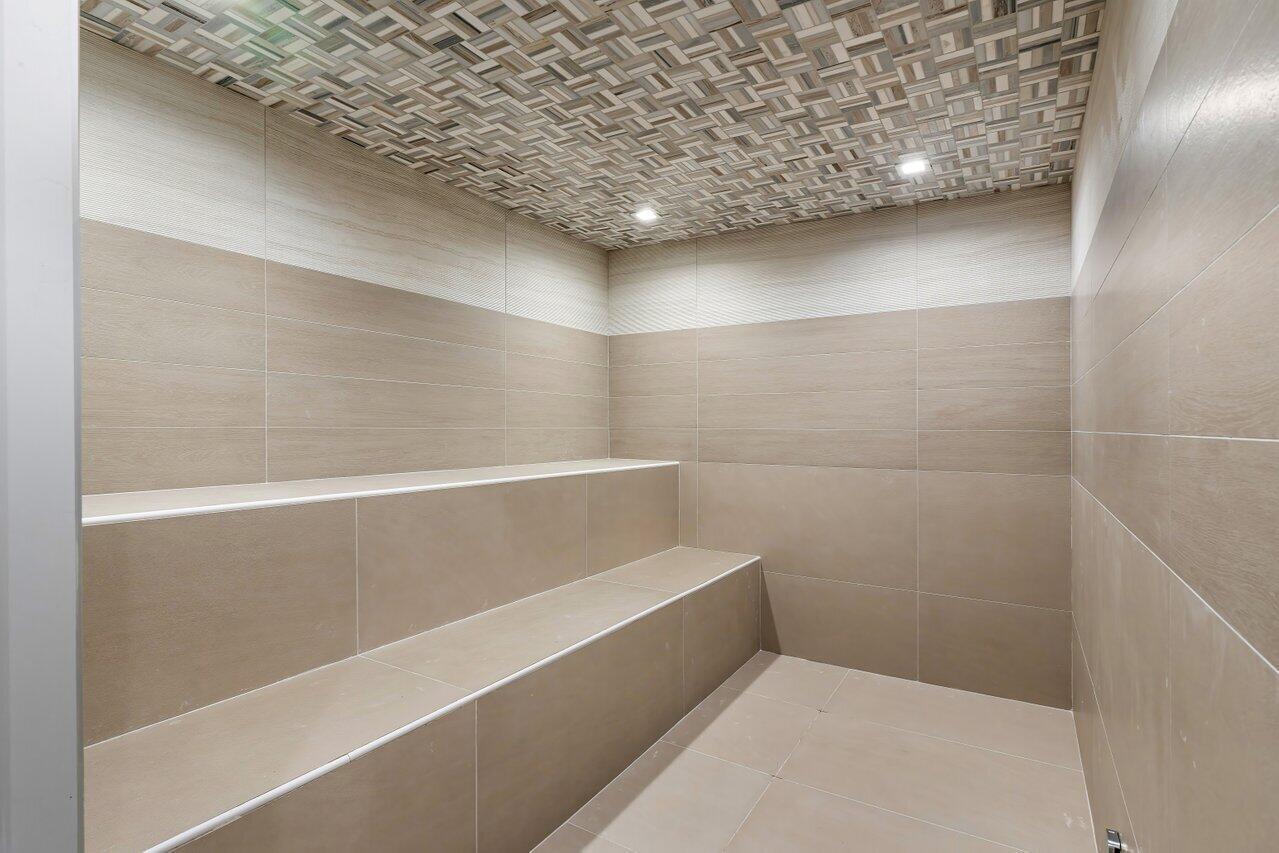 1177 MODERNE - Residential