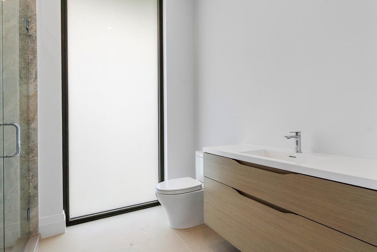 1177 MODERNE - Residential