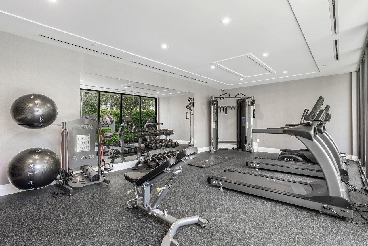 1177 MODERNE - Residential