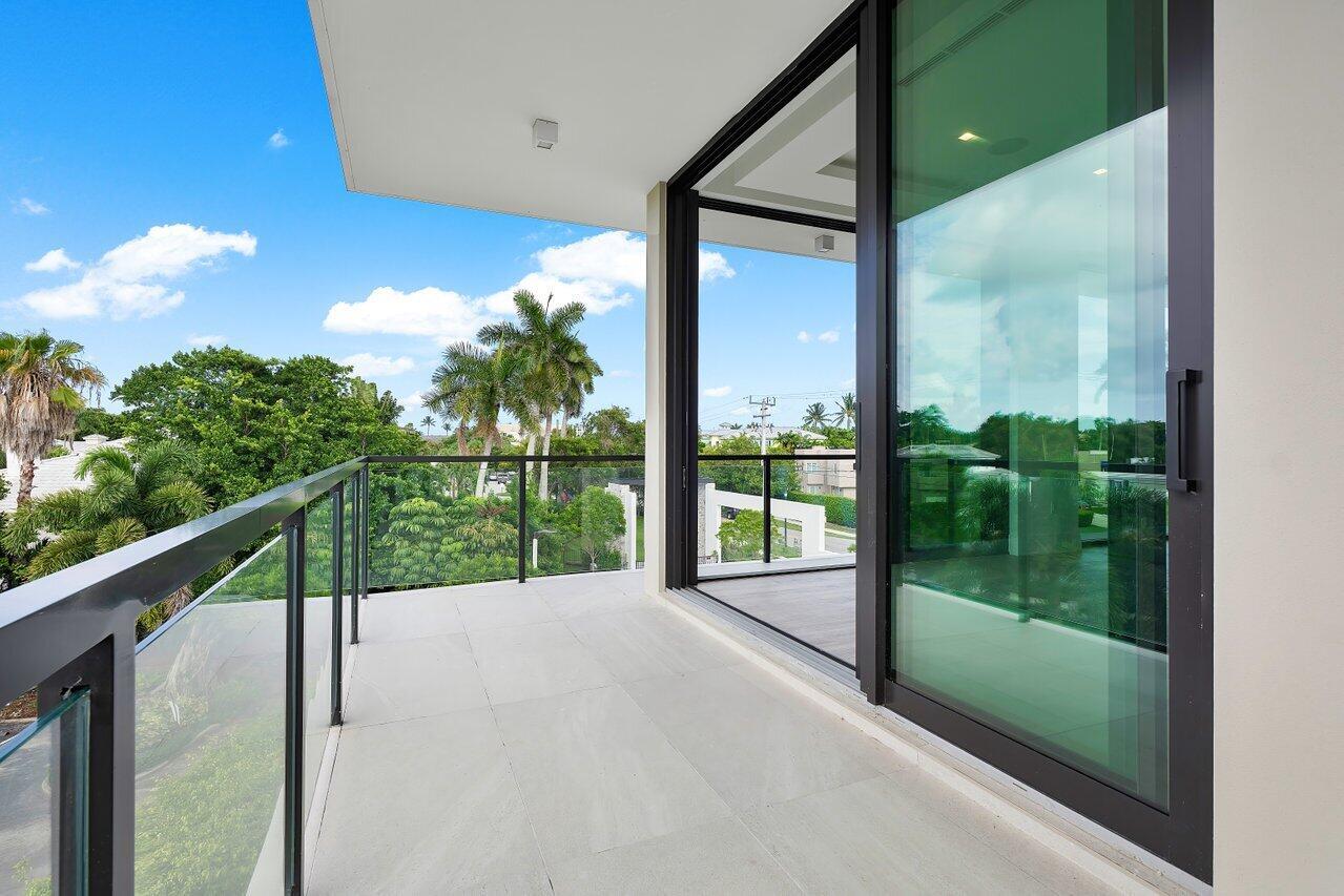 1177 MODERNE - Residential