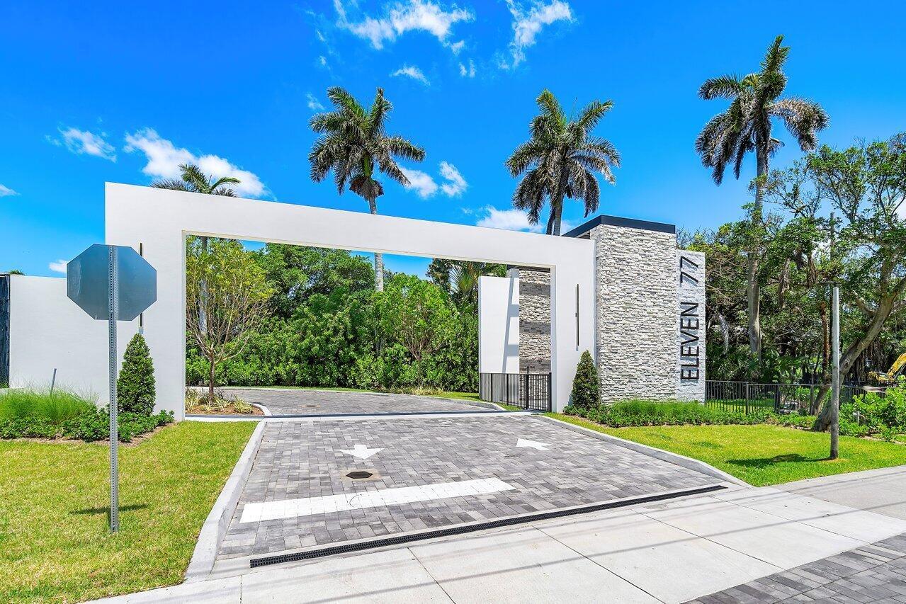 1177 MODERNE - Residential