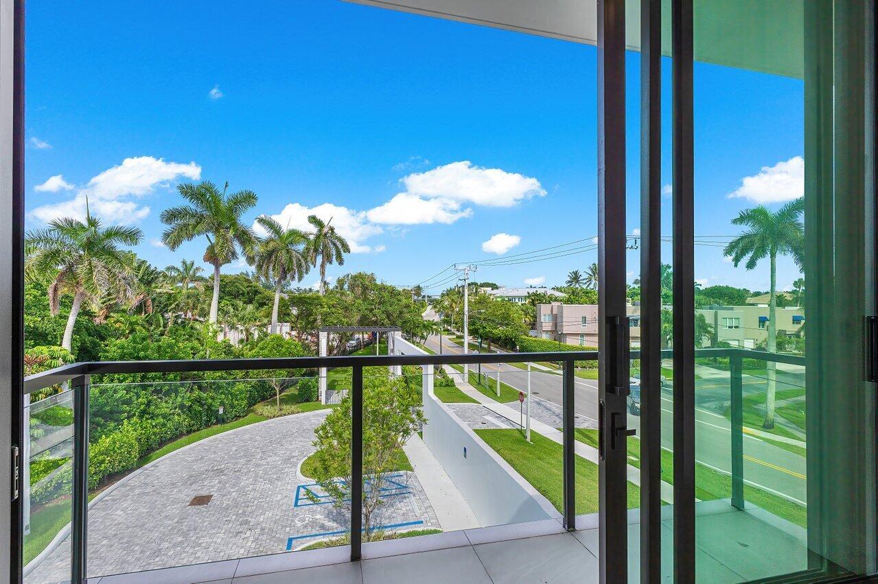 1177 MODERNE - Residential