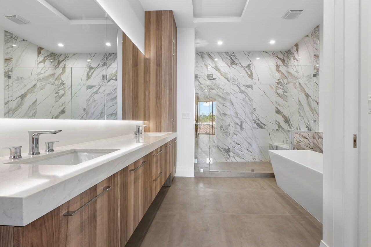 1177 MODERNE - Residential