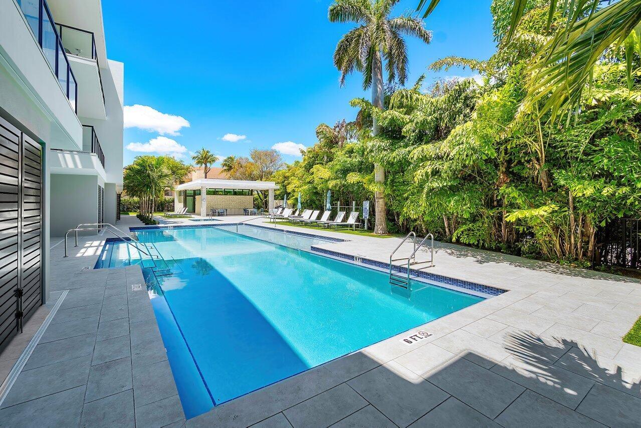 1177 MODERNE - Residential