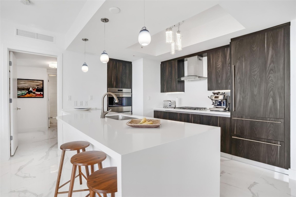 1180 N Federal Highway 1203