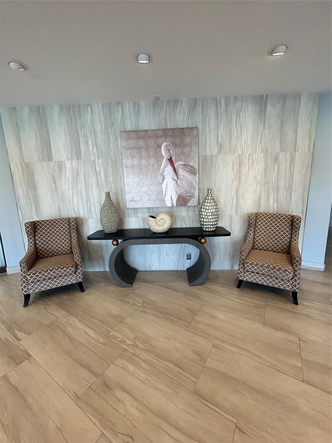 1200 Hibiscus Avenue 702