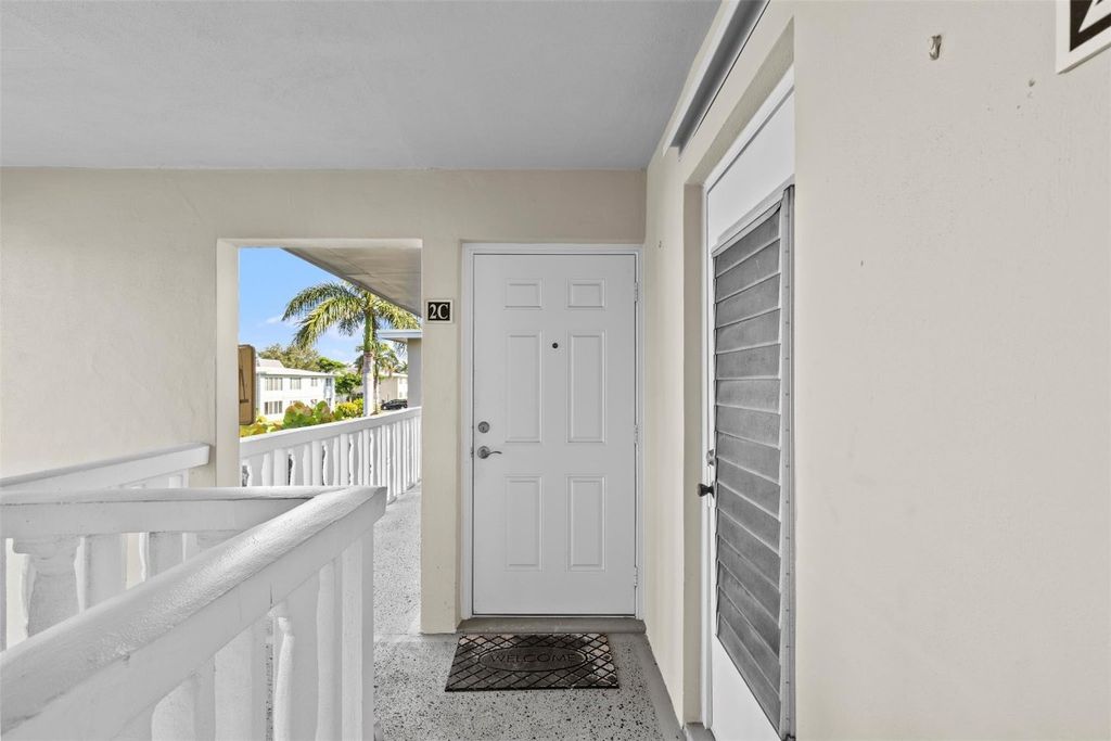 Photo of 90 South Boulevard #2C, Boynton Beach, FL 33435 (MLS # F10521125)