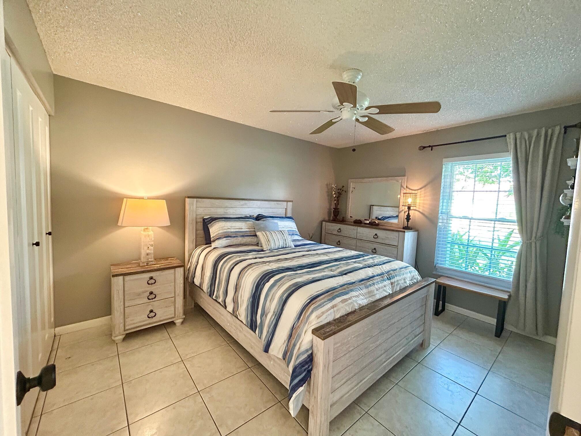 COVERED BRIDGE CONDO - Residential