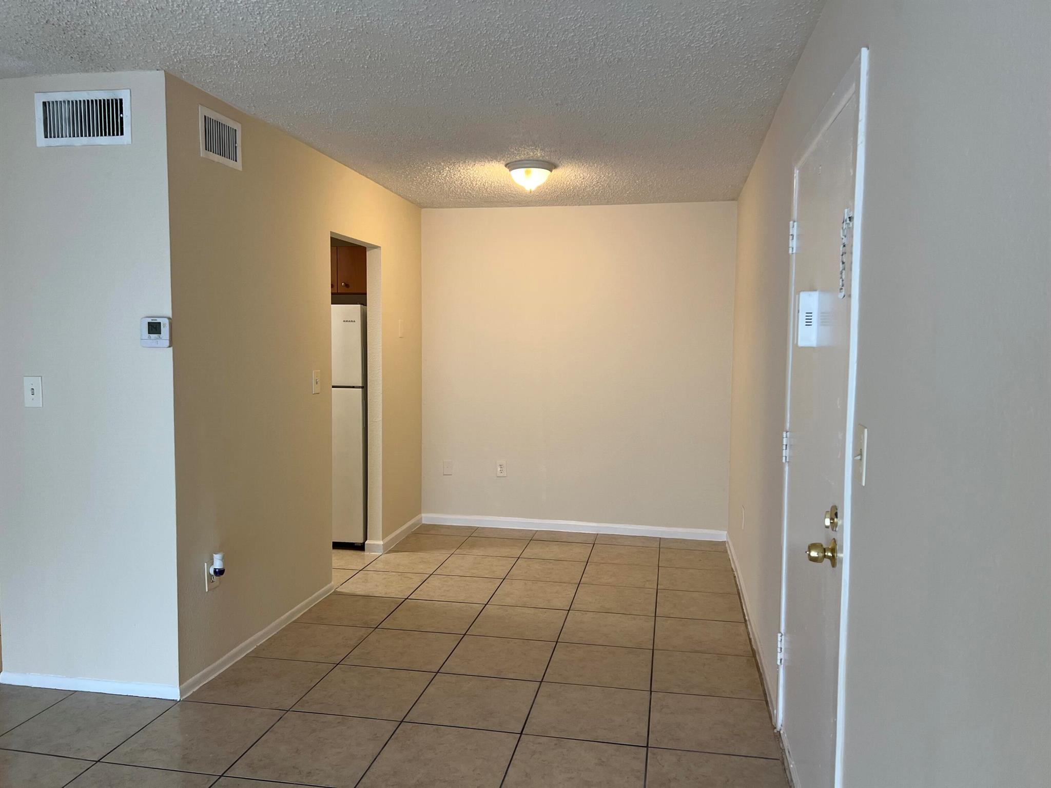 CLEAR LAKE PALMS CONDO - Residential Lease