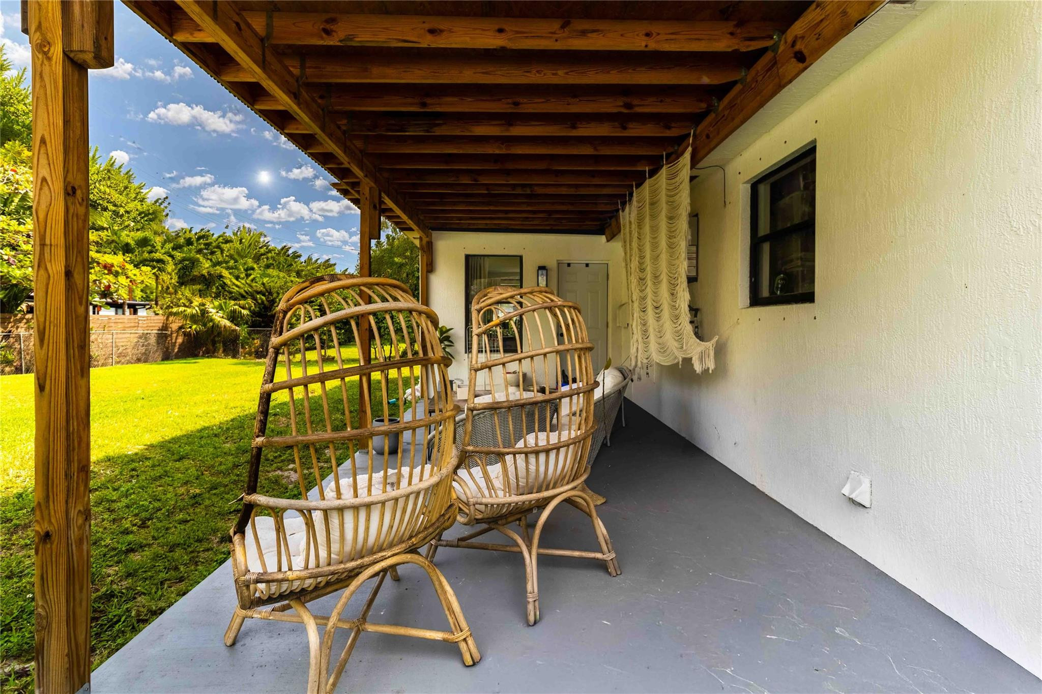 SUNSWEPT ISLE 1ST ADDN - Residential