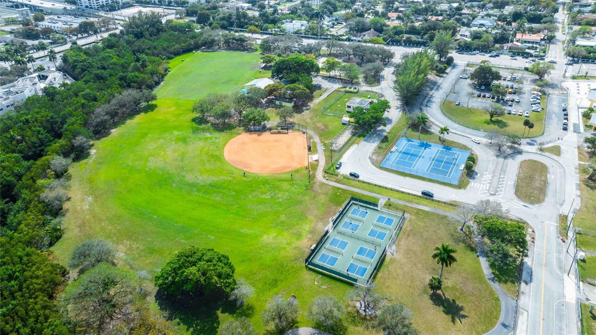 SUNSWEPT ISLE 1ST ADDN - Residential