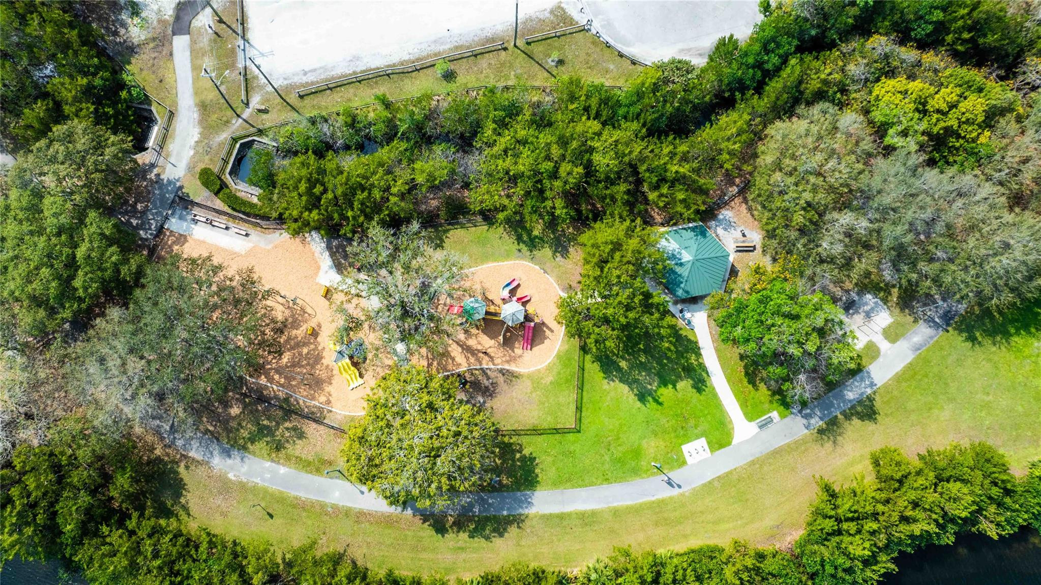 SUNSWEPT ISLE 1ST ADDN - Residential