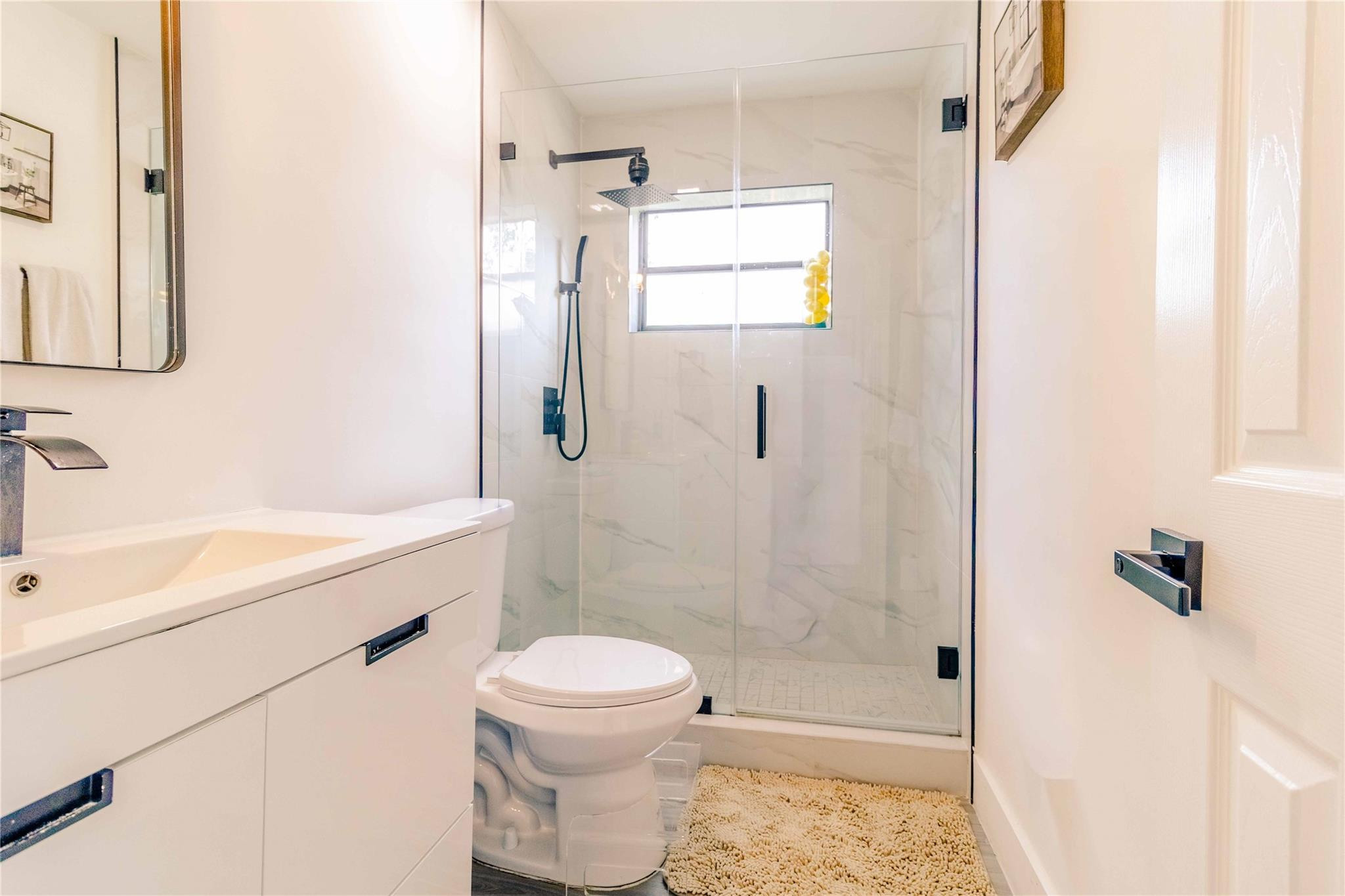 SUNSWEPT ISLE 1ST ADDN - Residential