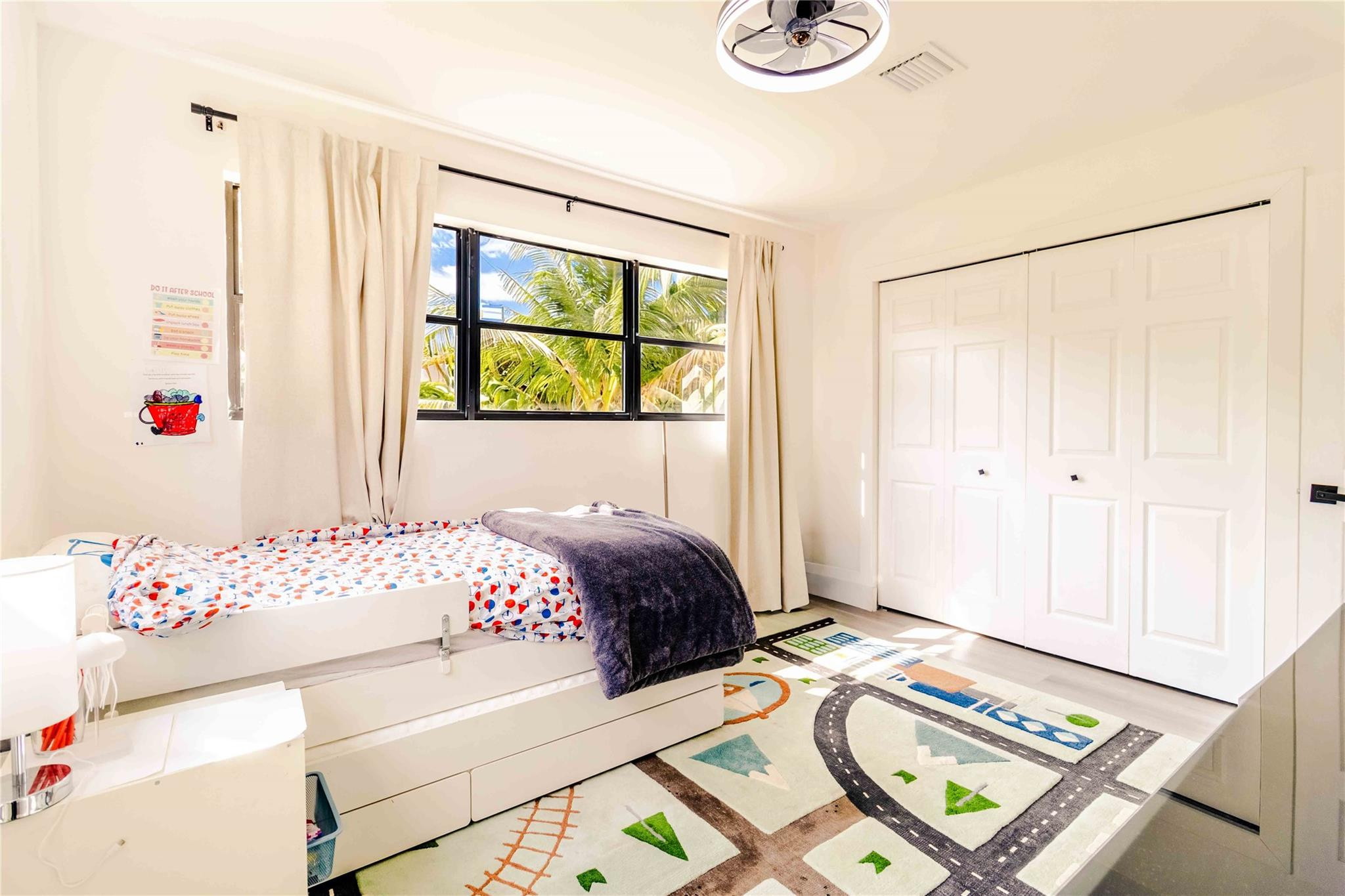 SUNSWEPT ISLE 1ST ADDN - Residential