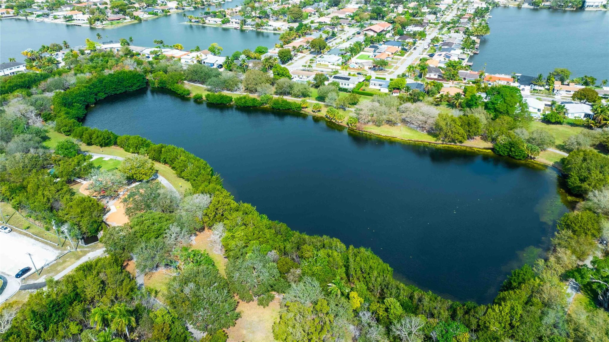 SUNSWEPT ISLE 1ST ADDN - Residential