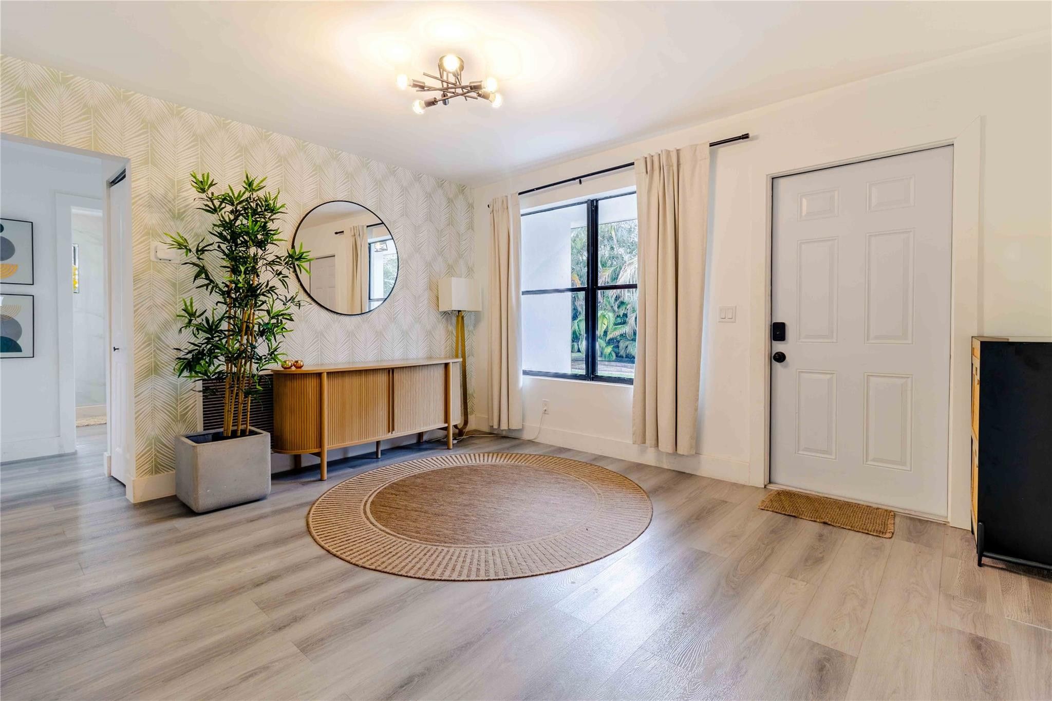 SUNSWEPT ISLE 1ST ADDN - Residential