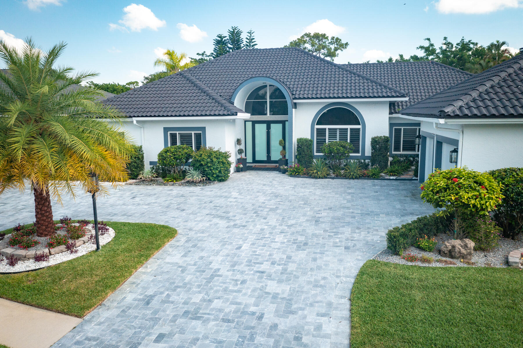 BOCA GROVE - Residential